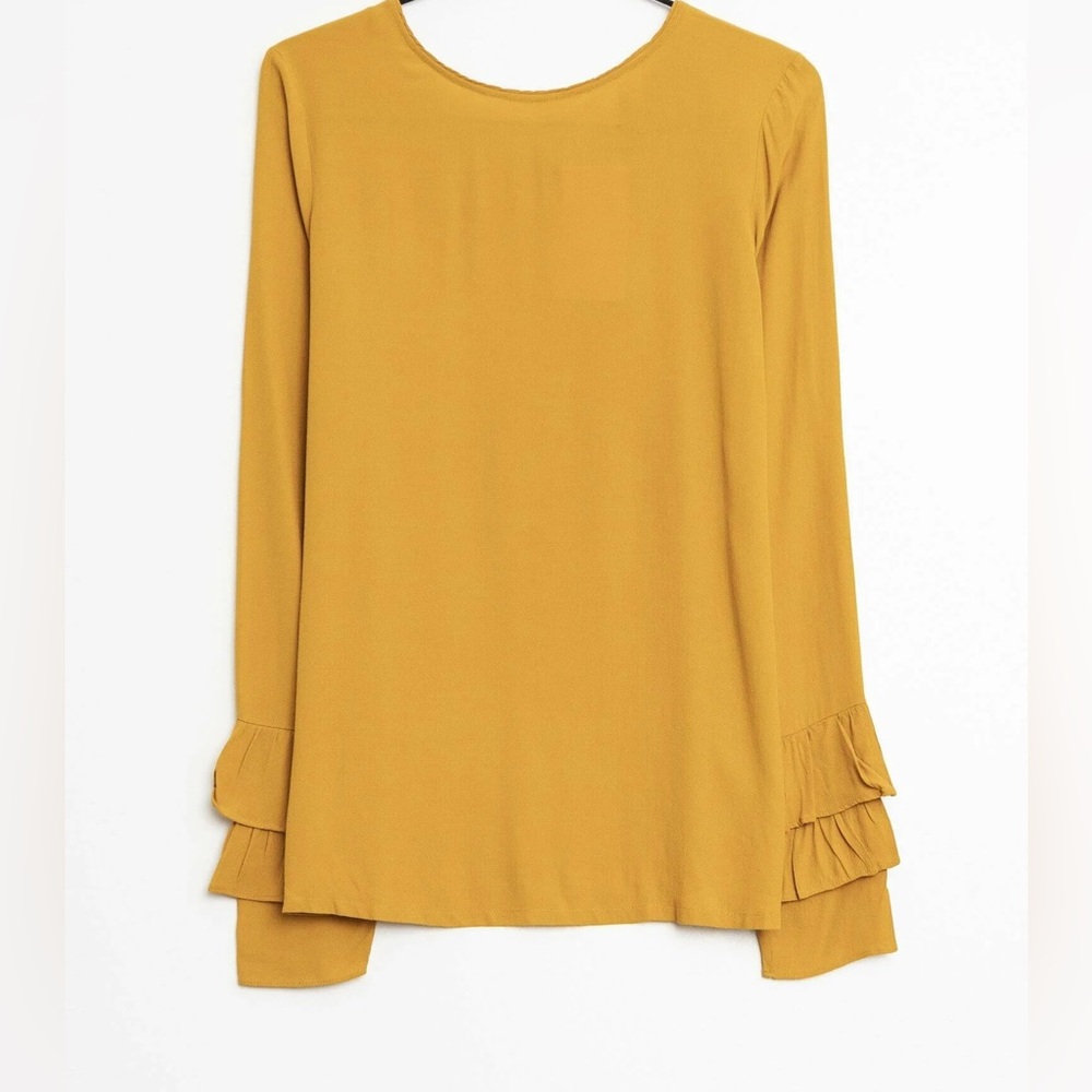 Mustard blouse by Massimo Dutti Size Small